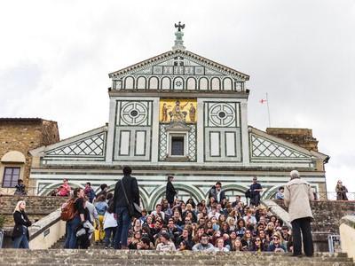 Students in front of North Italian cathedral